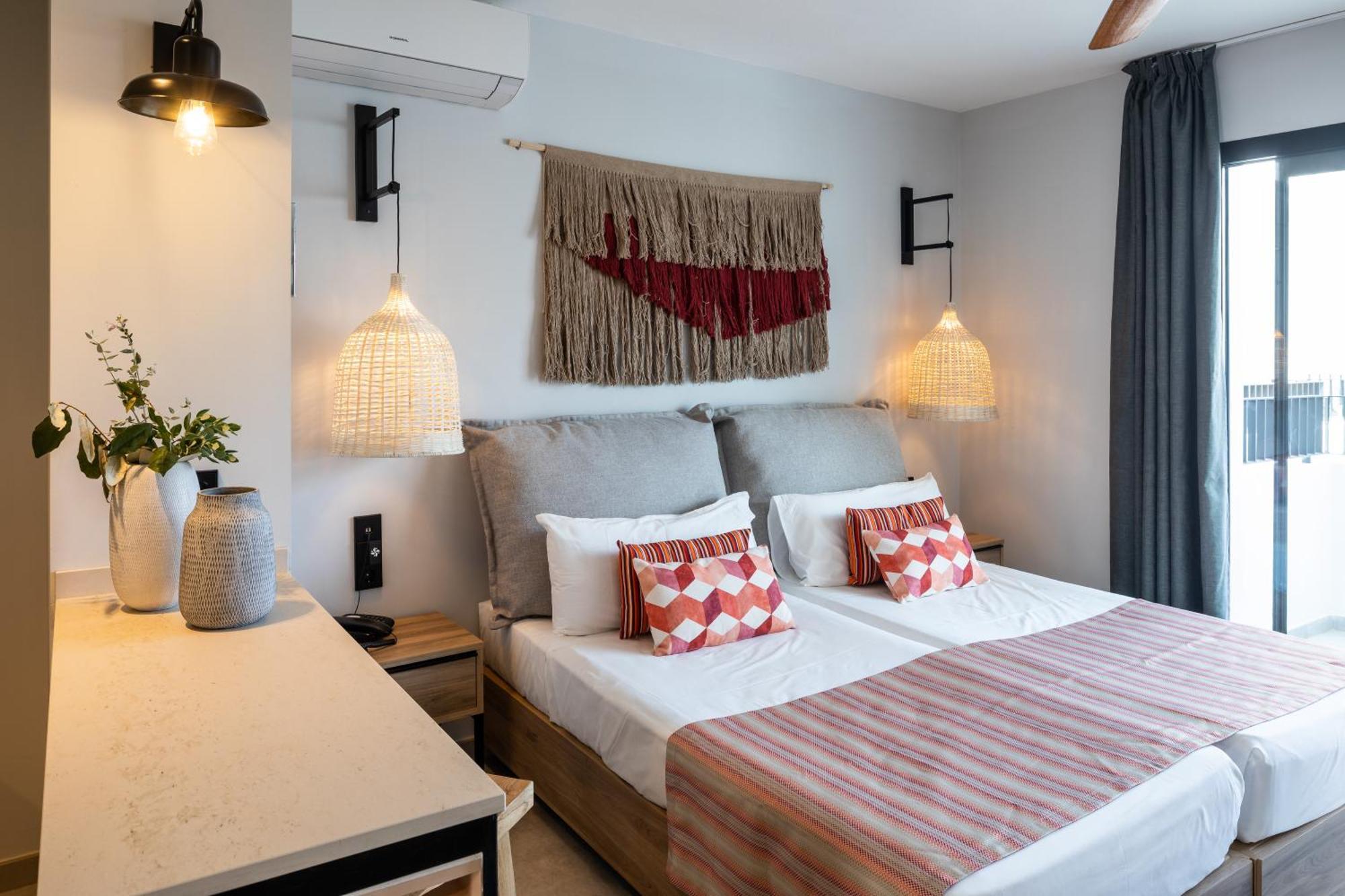 Aparthotel Casita Blanca - Adults Only San Antonio  Buitenkant foto