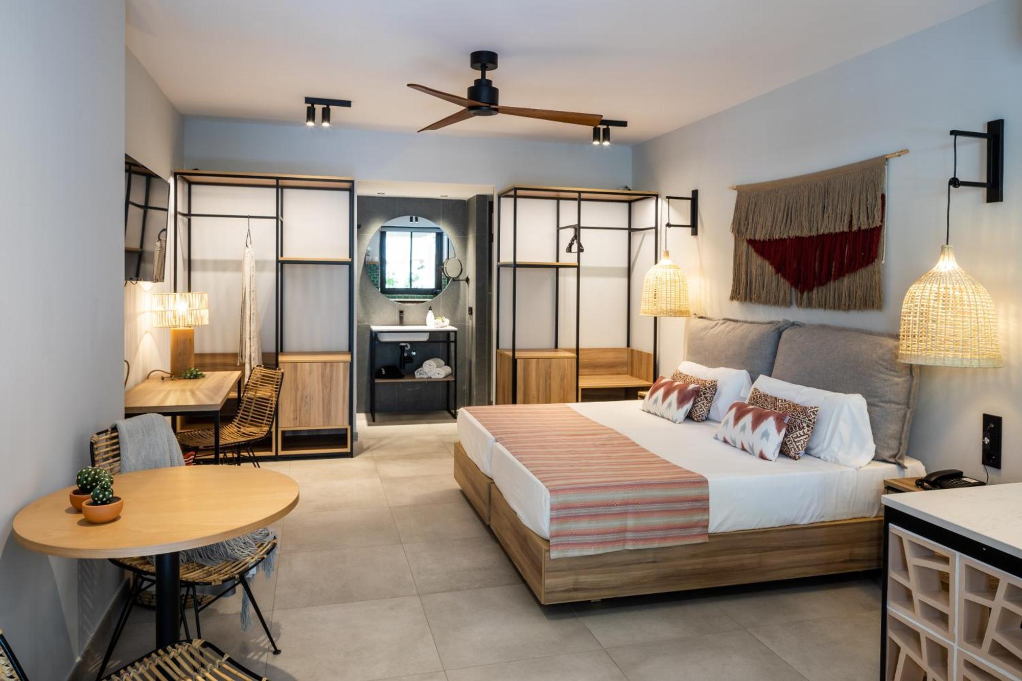 Aparthotel Casita Blanca - Adults Only San Antonio  Buitenkant foto