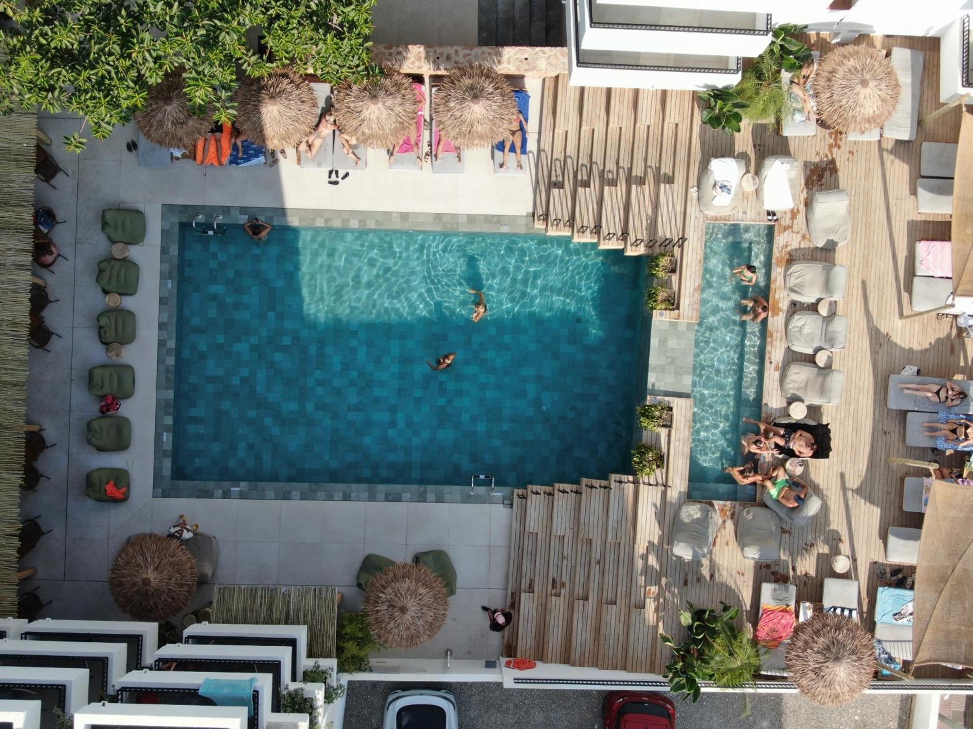 Aparthotel Casita Blanca - Adults Only San Antonio  Buitenkant foto